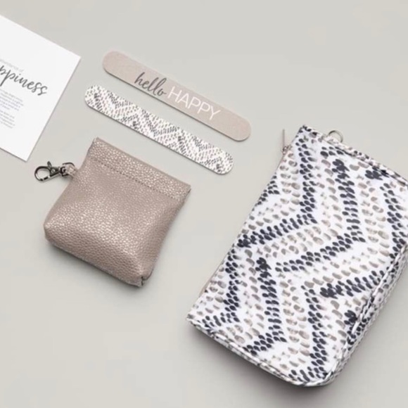 College Student Gift Make someone happy with this unique gift. “Hello Happy Bag” - Picture 2 of 3